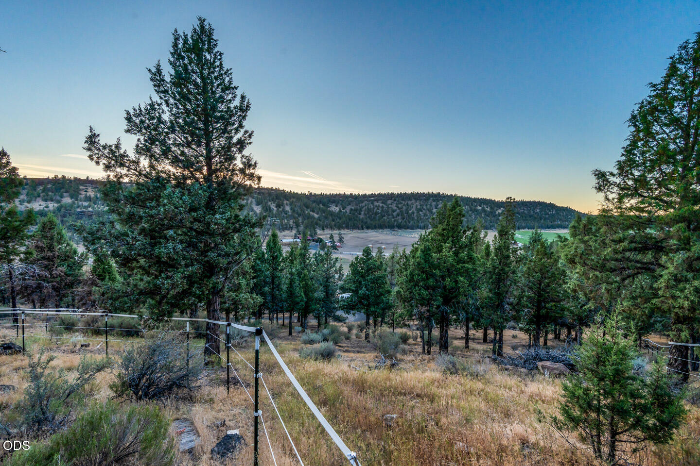 70090 McKenzie Canyon Road Sisters, OR 97759 - Photo 32 of 58