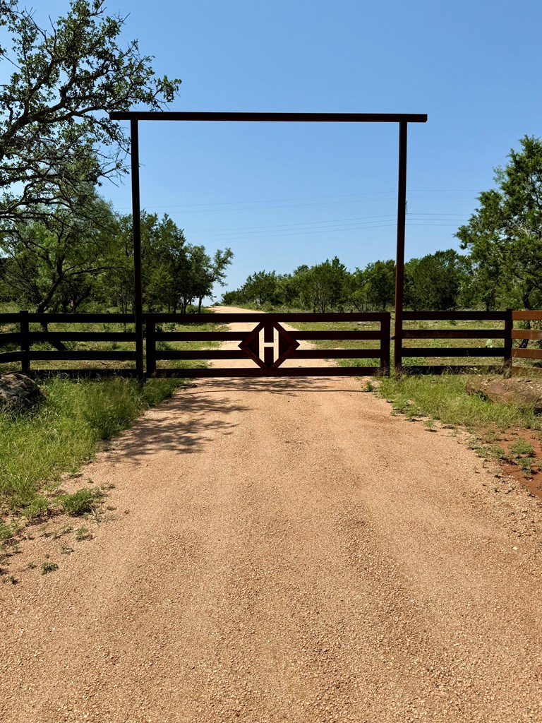 6501 Old Junction Road Mason, TX 76856 - Photo 9 of 26 a view of outdoor space with seating area
