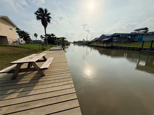 a view of a lake with houses