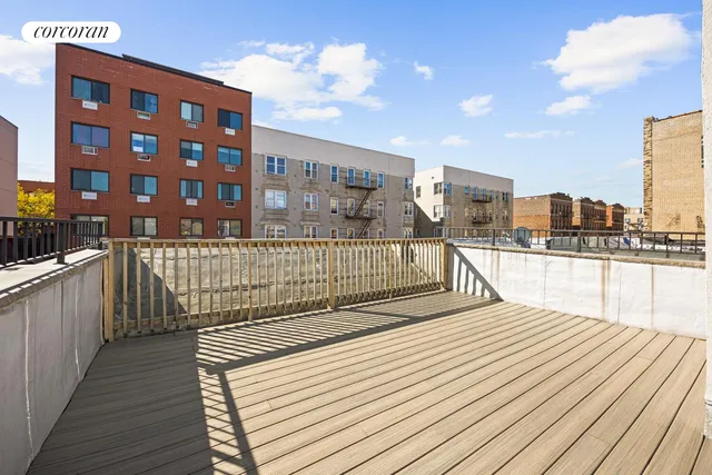 a view of terrace with city view