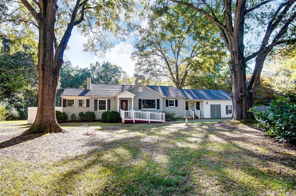 425 Rehobeth Road Waxhaw, NC 28173 - Photo 2 of 46 Gallery Image 2