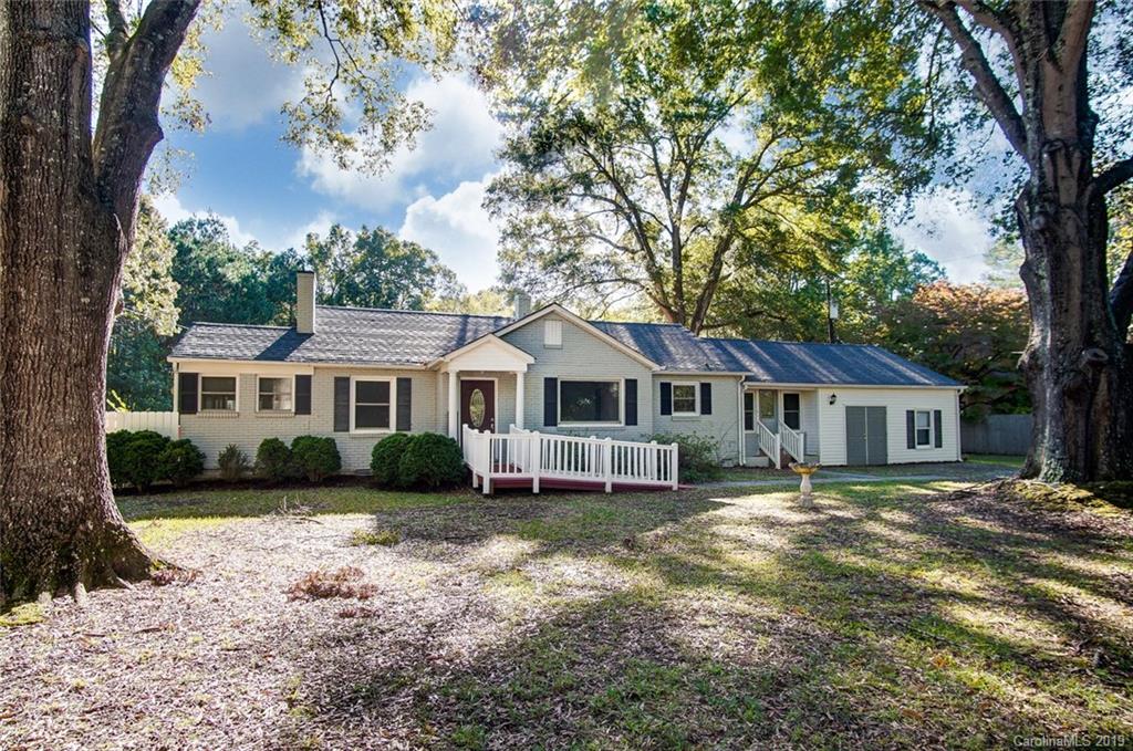 425 Rehobeth Road Waxhaw, NC 28173 - Photo 3 of 46 Gallery Image 3