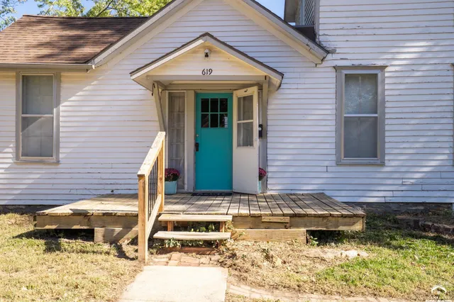 $272,530 | 619 West 4th Street, Lawrence, KS 66044
