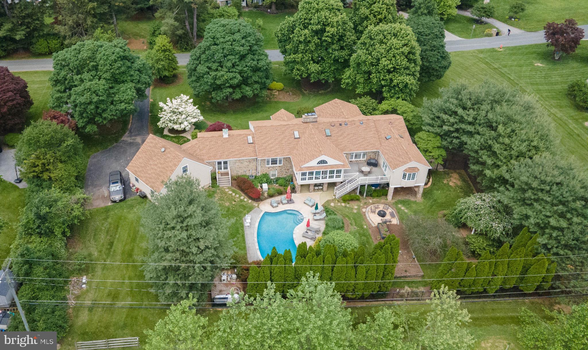 605 St Francis Road Baltimore, MD 21286 - Photo 5 of 56