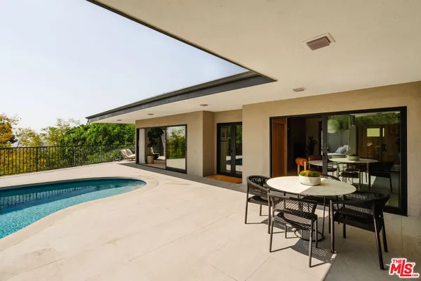 $2,199,000 | 640 Bohlig Road, Glendale, CA 91207