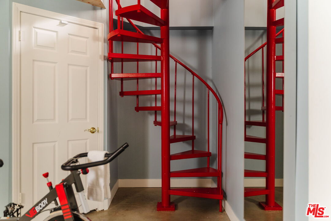 640 Bohlig Road Glendale, CA 91207 - Photo 40 of 57