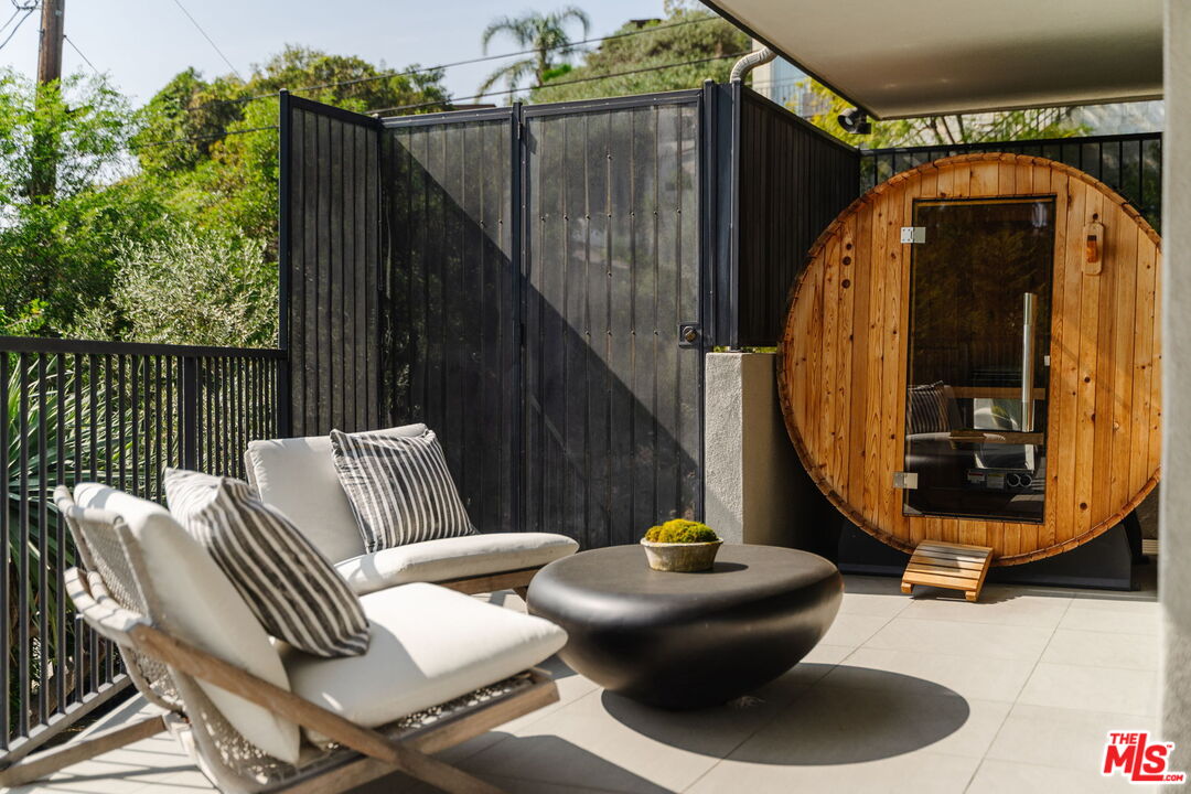 640 Bohlig Road Glendale, CA 91207 - Photo 43 of 57