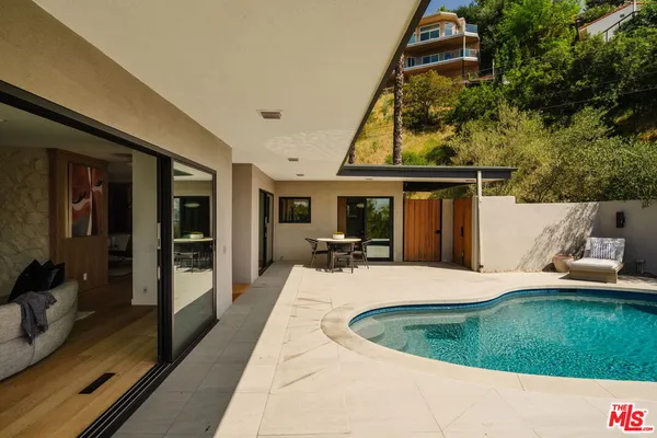 $2,199,000 | 640 Bohlig Road, Glendale, CA 91207