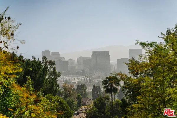 $2,199,000 | 640 Bohlig Road, Glendale, CA 91207