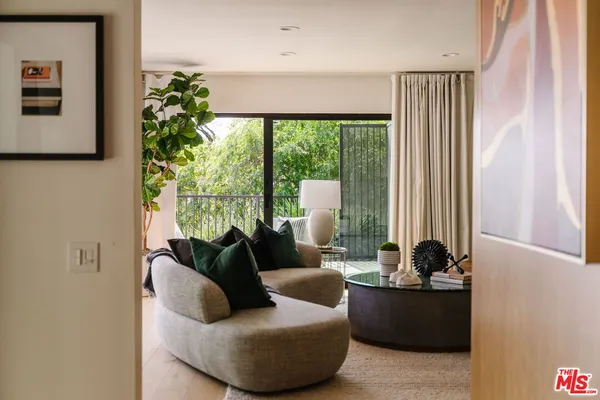$2,199,000 | 640 Bohlig Road, Glendale, CA 91207