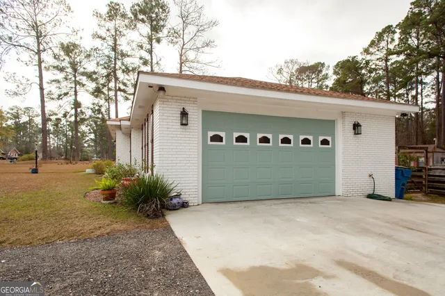 $350,000 | 2621 Winchester Road, Waycross, GA 31501