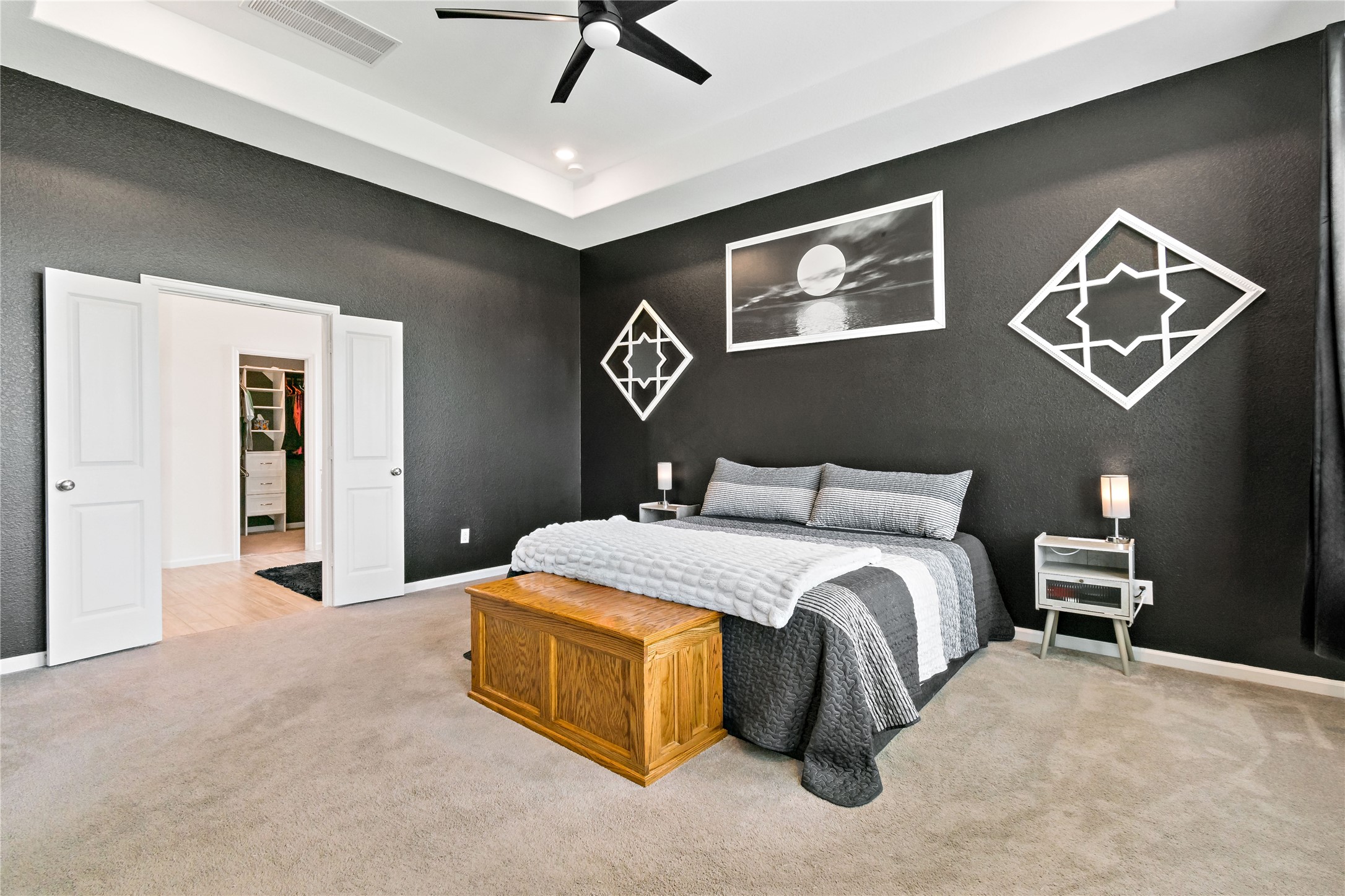 4403 Annandale Lane Rosharon, TX 77583 - Photo 35 of 48 a bedroom with a bed and wall painting