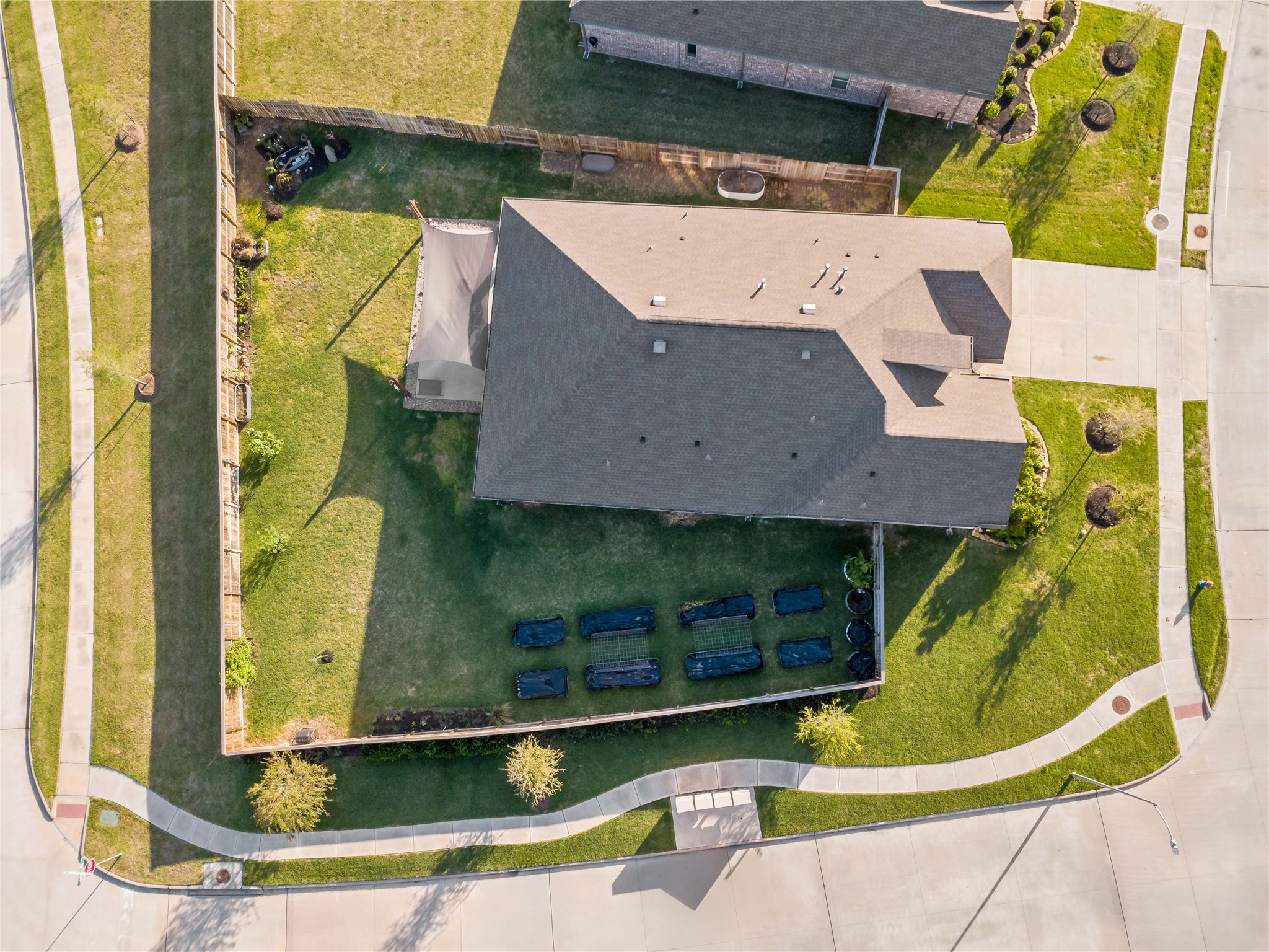 4403 Annandale Lane Rosharon, TX 77583 - Photo 46 of 48 a view of a house with a swimming pool