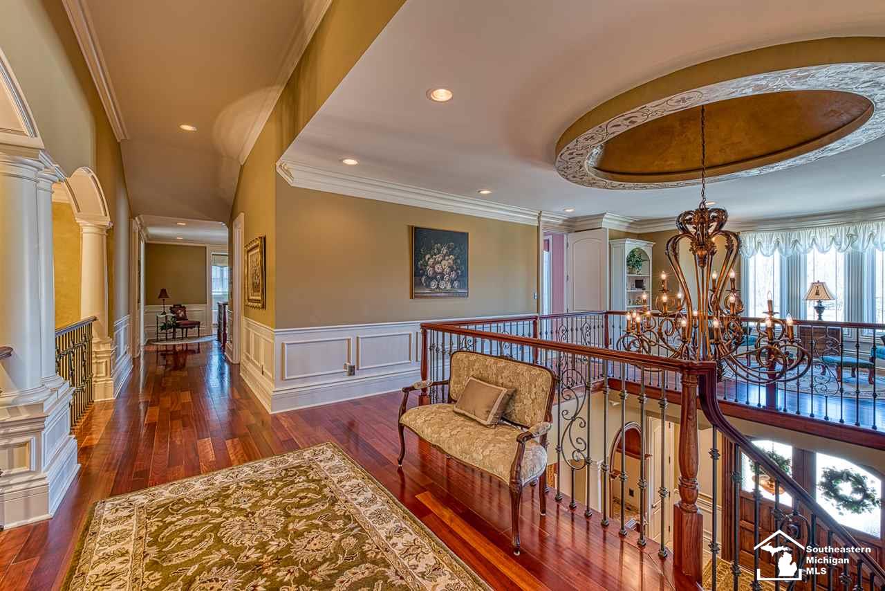 1049 Abbey Road Monroe, MI 48161 - Photo 35 of 65 50036648-34.JPG