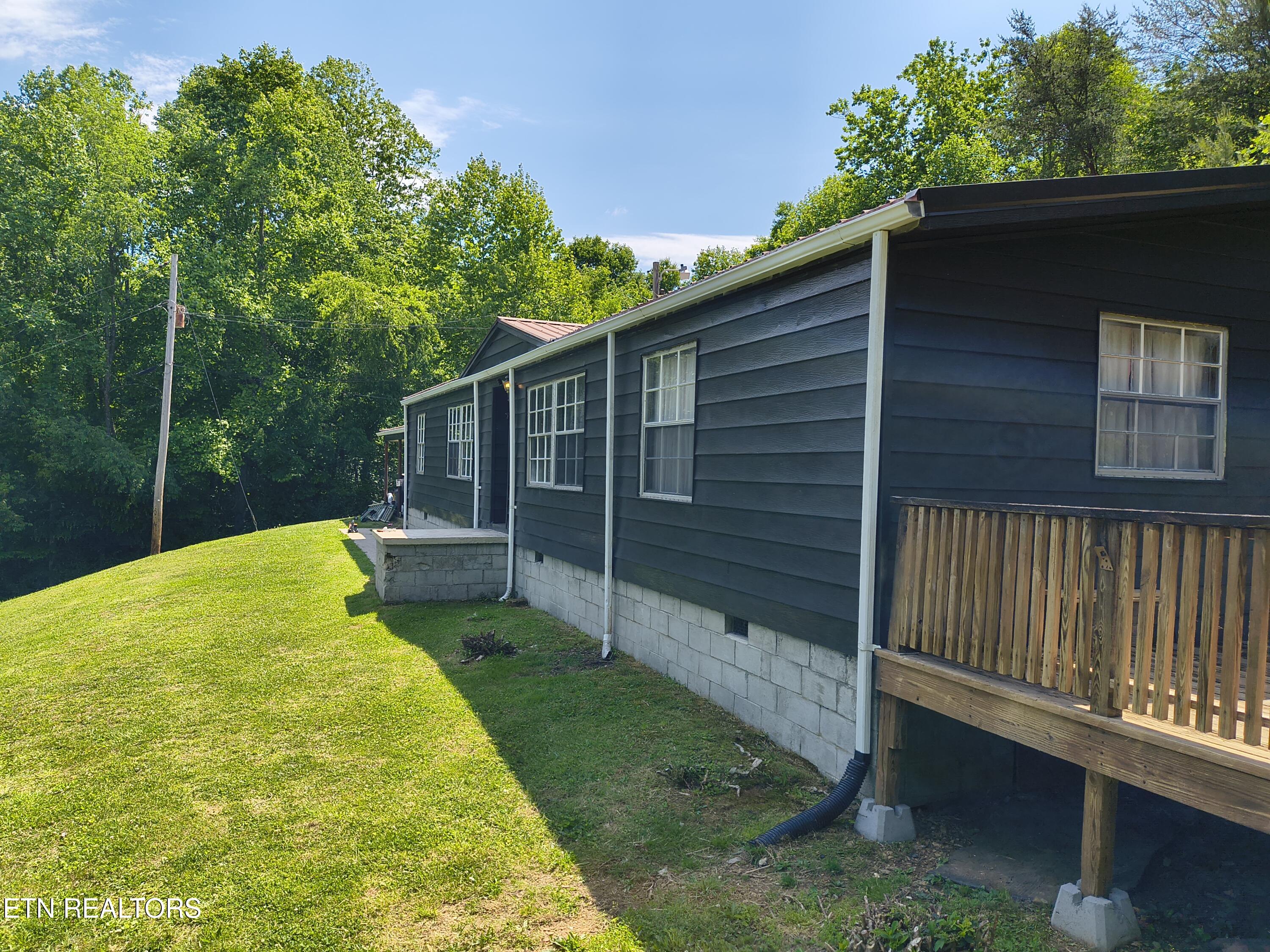 3552 Straight Fork Road Huntsville, TN 37756 - Photo 2 of 44 1000002826