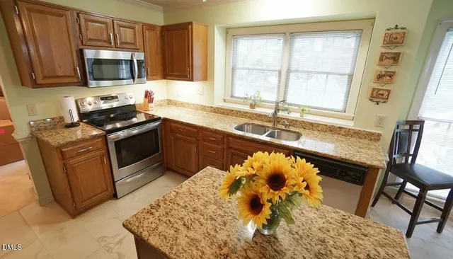 $434,800 | 1001 Tarford Place, Knightdale, NC 27545