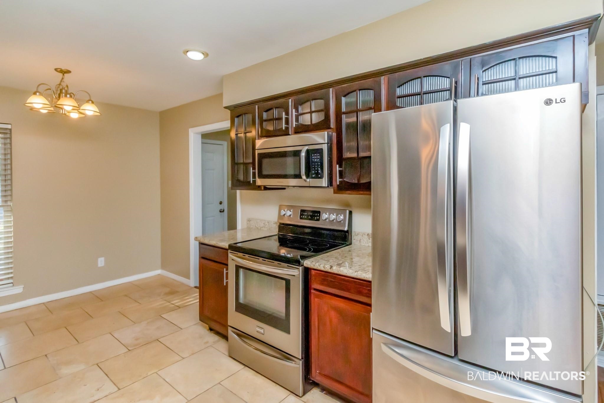 5120 Ridgedale Road Mobile, AL 36609 - Photo 13 of 35