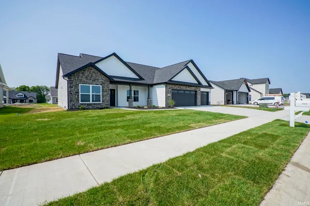 $469,900 | 825 Ravenstone Drive, Lafayette, IN 47909