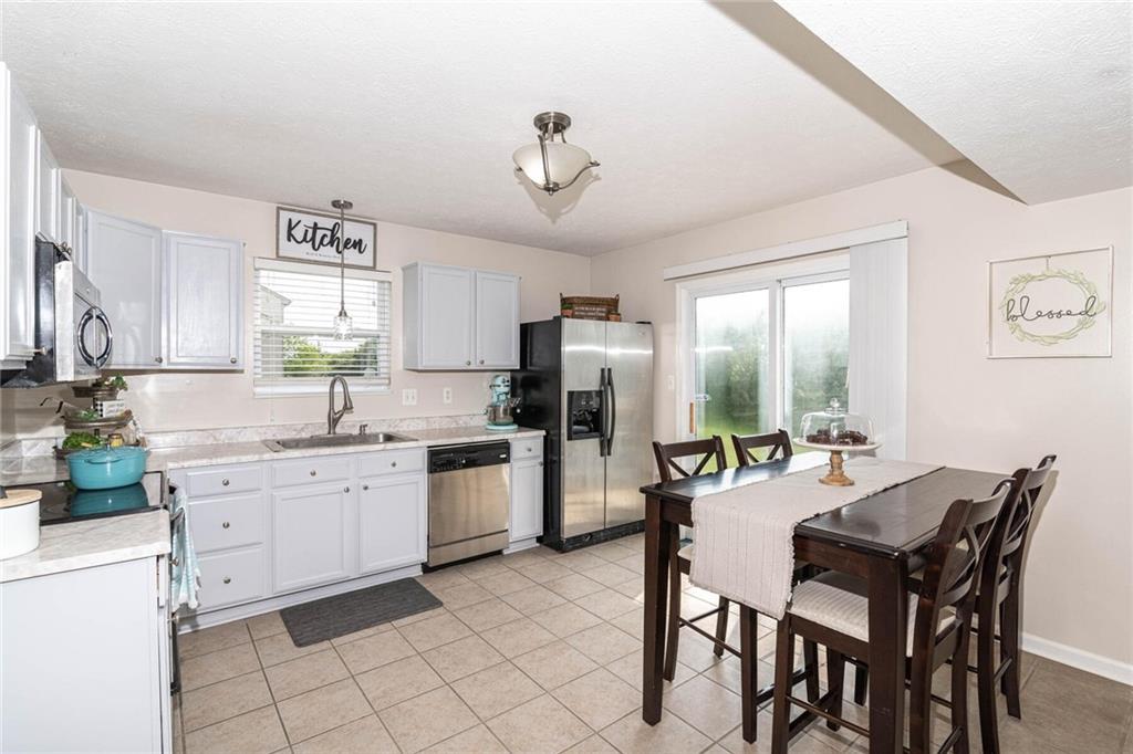 6121 Rocky Road Anderson, IN 46013 - Photo 10 of 30 Gallery Image 10