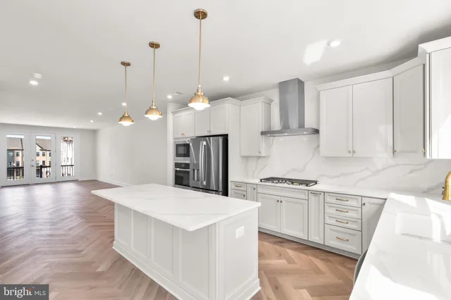 $909,630 | 42123 Picasso Square, Ashburn, VA 20148