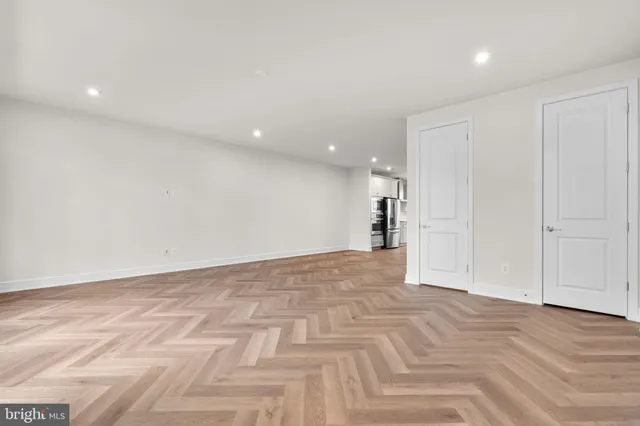 $909,630 | 42123 Picasso Square, Ashburn, VA 20148