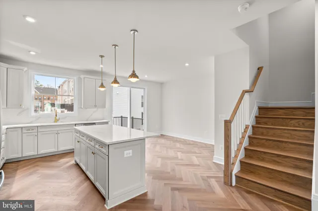 $909,630 | 42123 Picasso Square, Ashburn, VA 20148