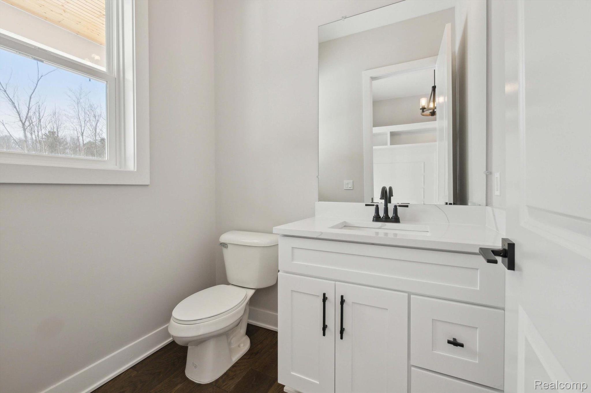 78 South Rochester Road Oakland, MI 48363 - Photo 7 of 43 Gallery Image 7