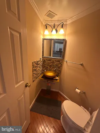 $3,750 | 6493 Powatan Knoll Court, Alexandria, VA 22312