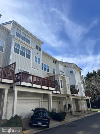 $3,750 | 6493 Powatan Knoll Court, Alexandria, VA 22312