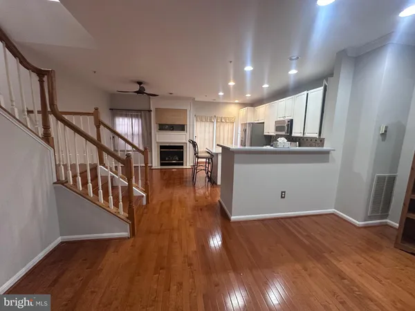 $3,750 | 6493 Powatan Knoll Court, Alexandria, VA 22312