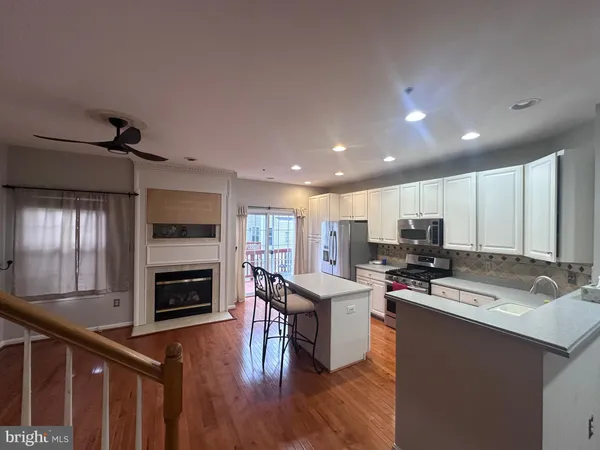 $3,750 | 6493 Powatan Knoll Court, Alexandria, VA 22312