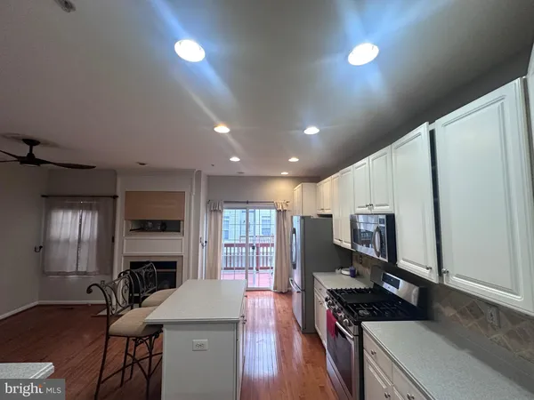 $3,750 | 6493 Powatan Knoll Court, Alexandria, VA 22312