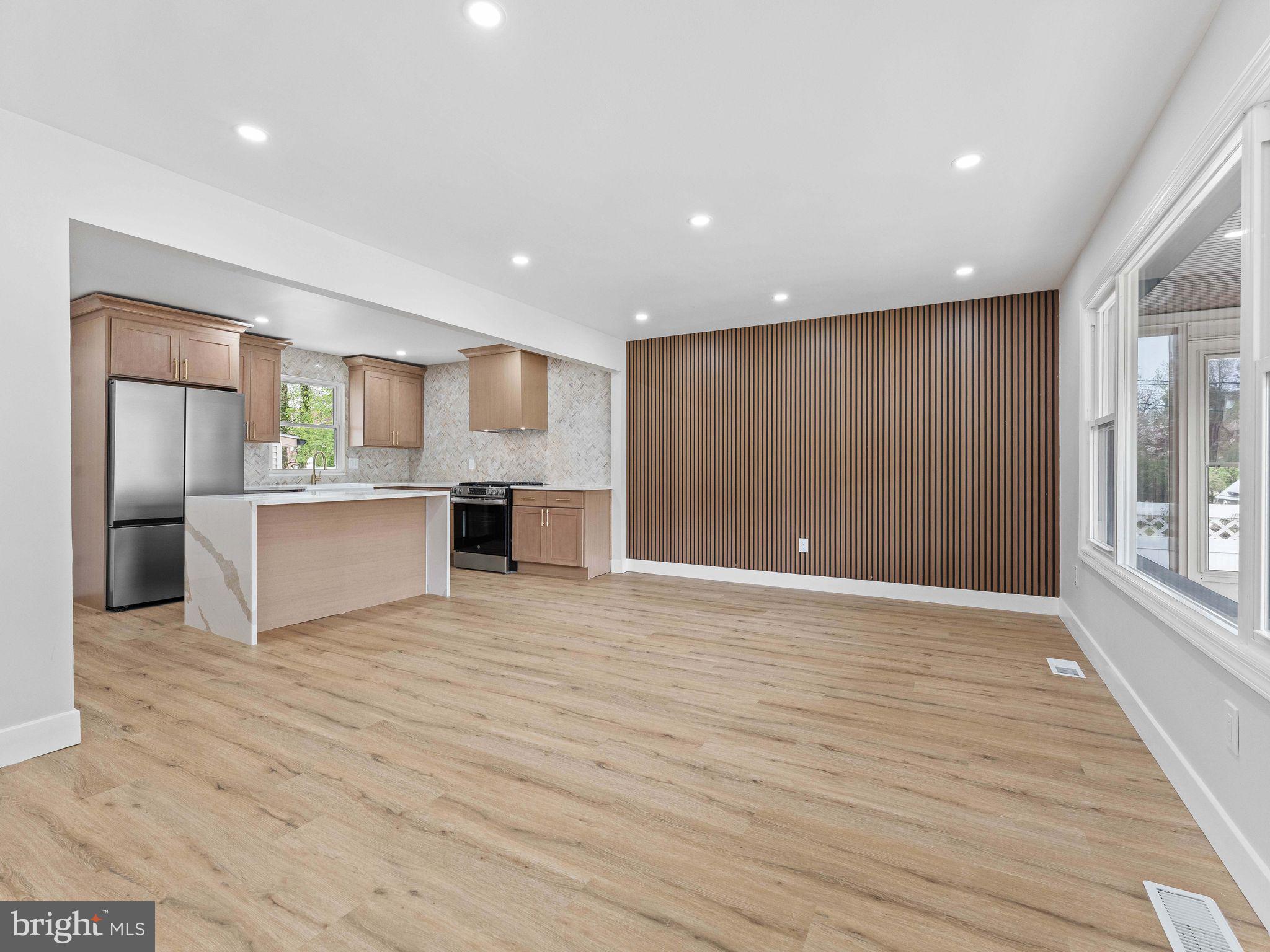 26 Holly Road Clementon, NJ 08021 - Photo 4 of 34 Gallery Image 4