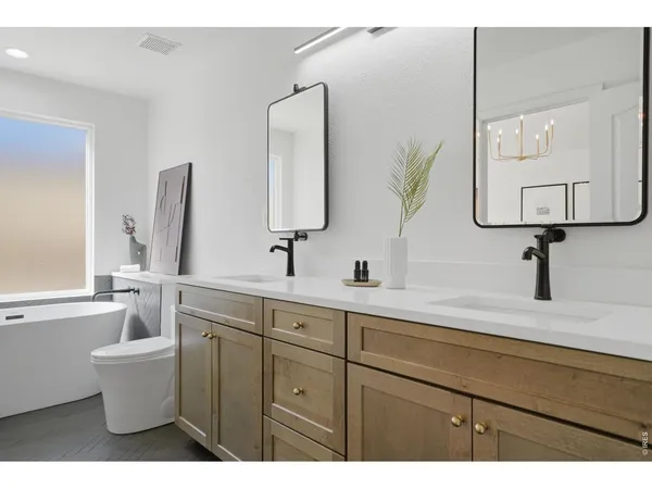 $640,000 | 10329 Oak Street, Broomfield, CO 80021