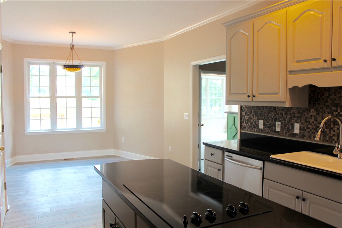 111 Augusta National Anderson, SC 29621 - Photo 12 of 39