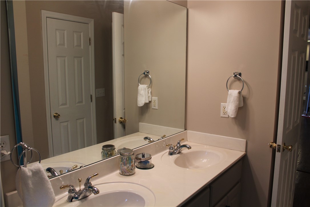 111 Augusta National Anderson, SC 29621 - Photo 27 of 39
