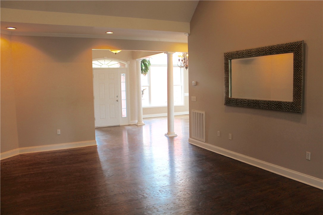 111 Augusta National Anderson, SC 29621 - Photo 6 of 39