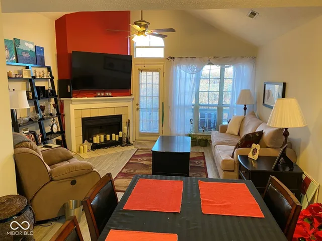 $1,600 | 7717 Harbour, Indianapolis, IN 46240