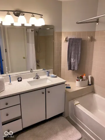 $1,600 | 7717 Harbour, Indianapolis, IN 46240