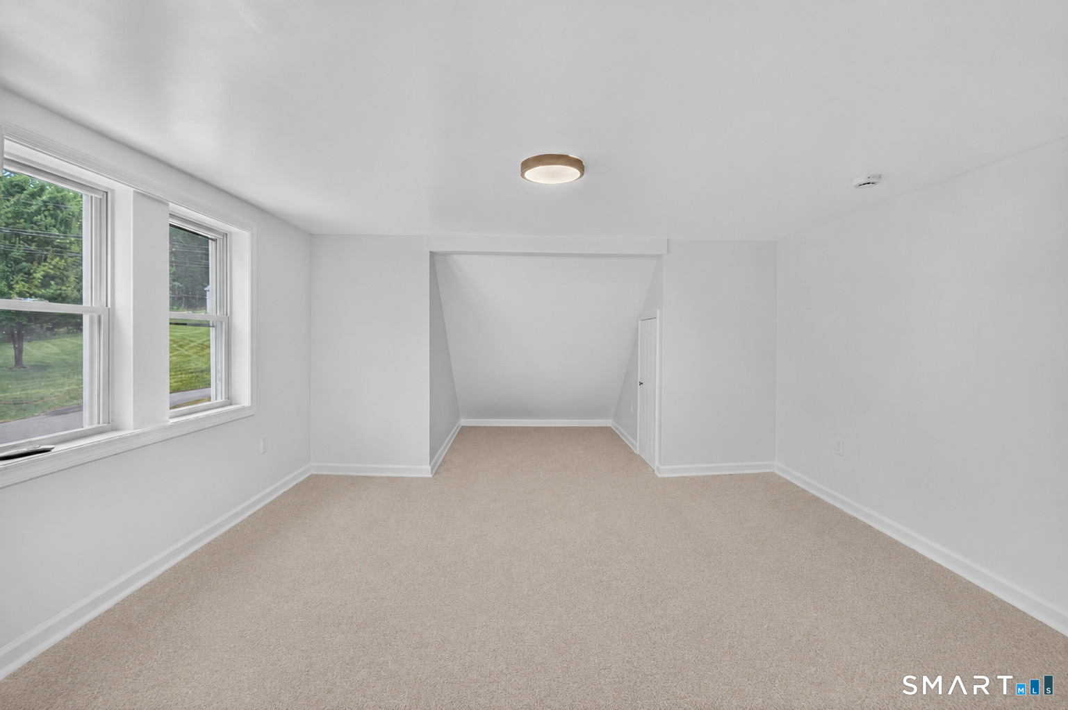 52 Walnut Hill Road East Lyme, CT 06333 - Photo 31 of 34