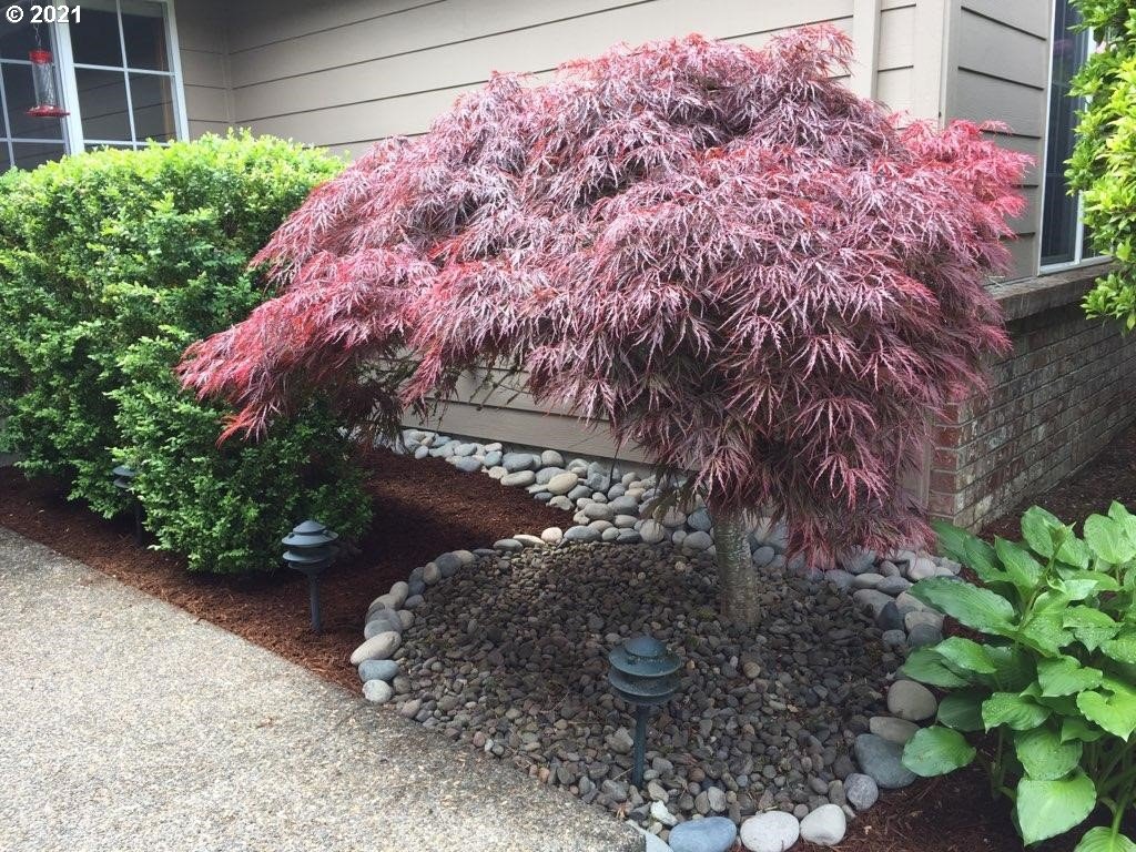 262 Southwest Gabbert Road Gresham, OR 97080 - Photo 4 of 32 Gallery Image 4