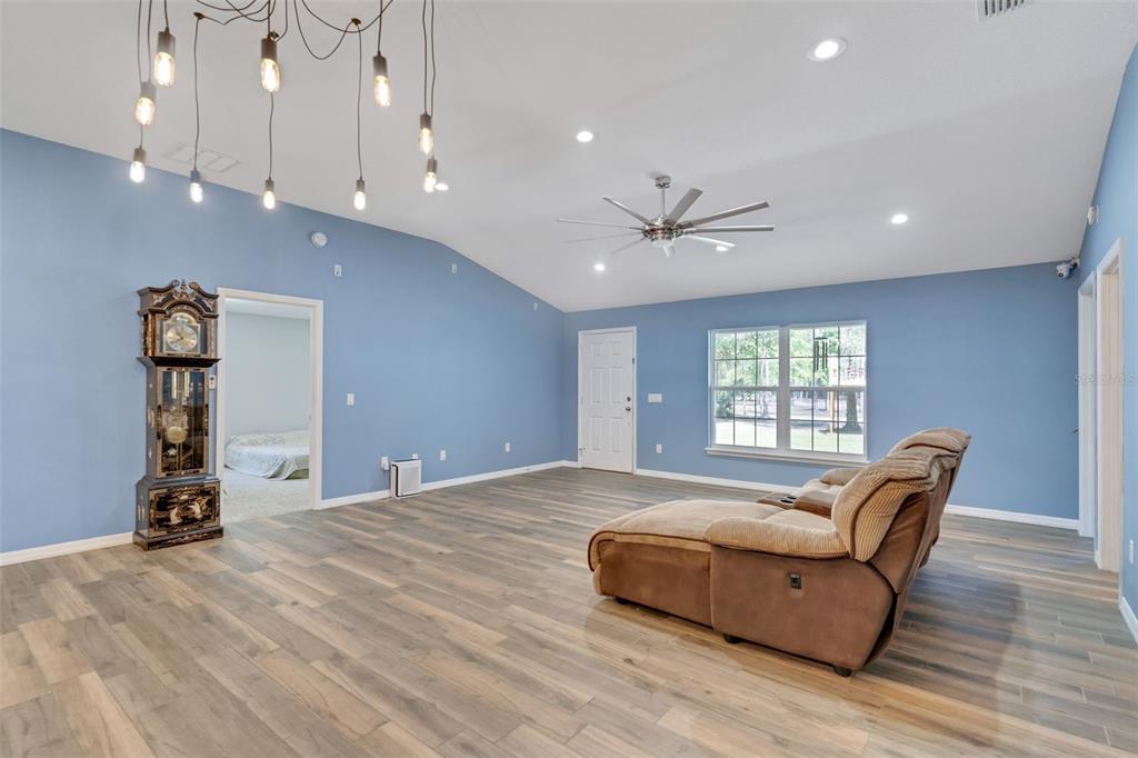 723 River Run Road Osteen, FL 32764 - Photo 25 of 35