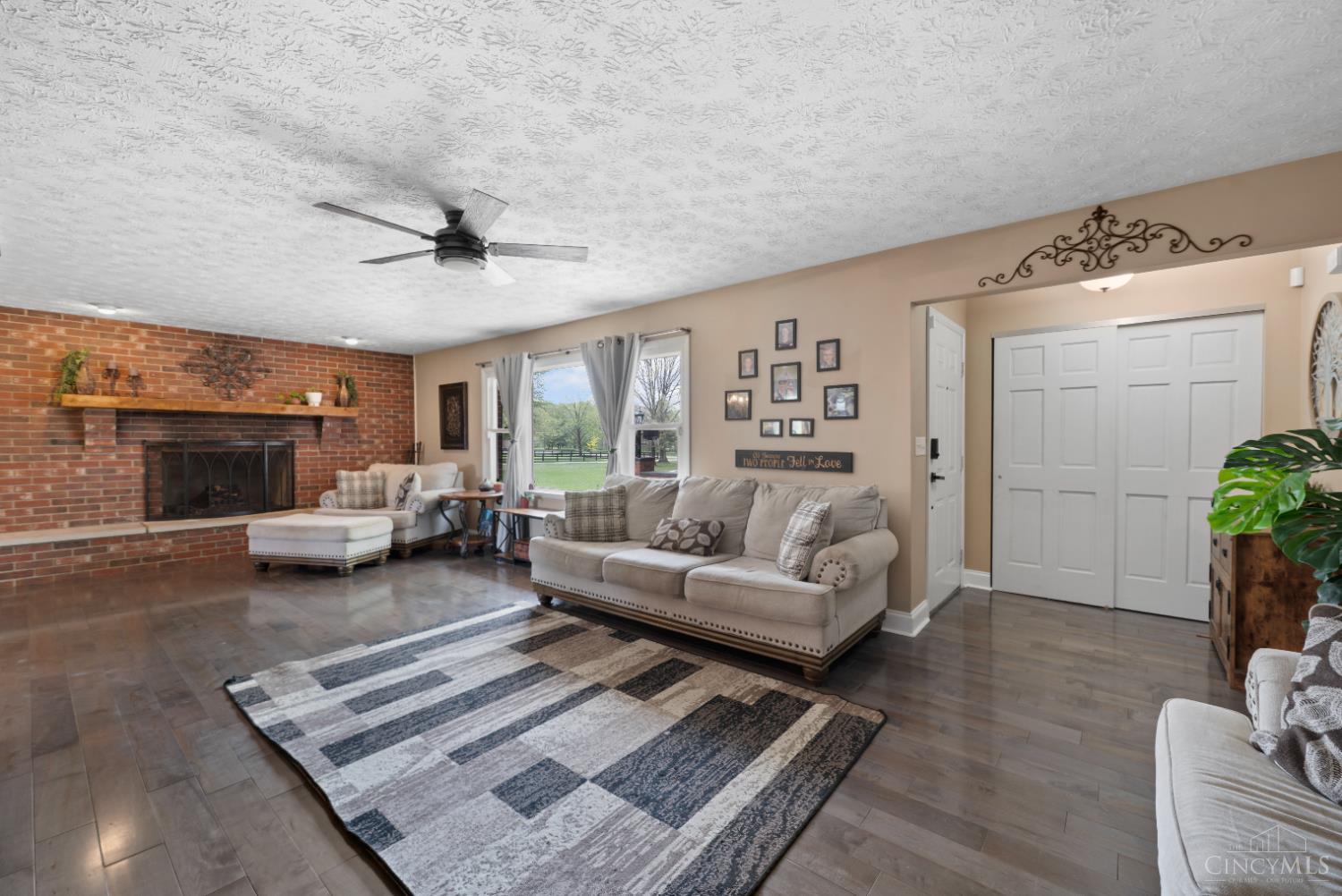 6290 Ludlum Road Morrow, OH 45152 - Photo 2 of 57