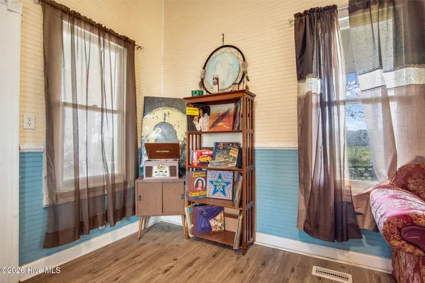 $225,000 | 295 Henry Dunn Pickett Road, Beulaville, NC 28518