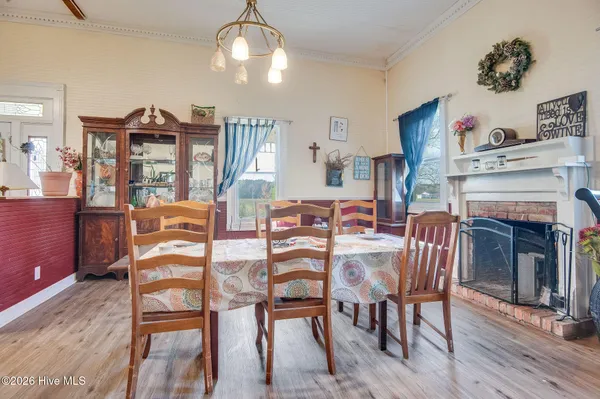 $225,000 | 295 Henry Dunn Pickett Road, Beulaville, NC 28518