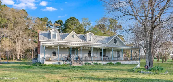 $225,000 | 295 Henry Dunn Pickett Road, Beulaville, NC 28518
