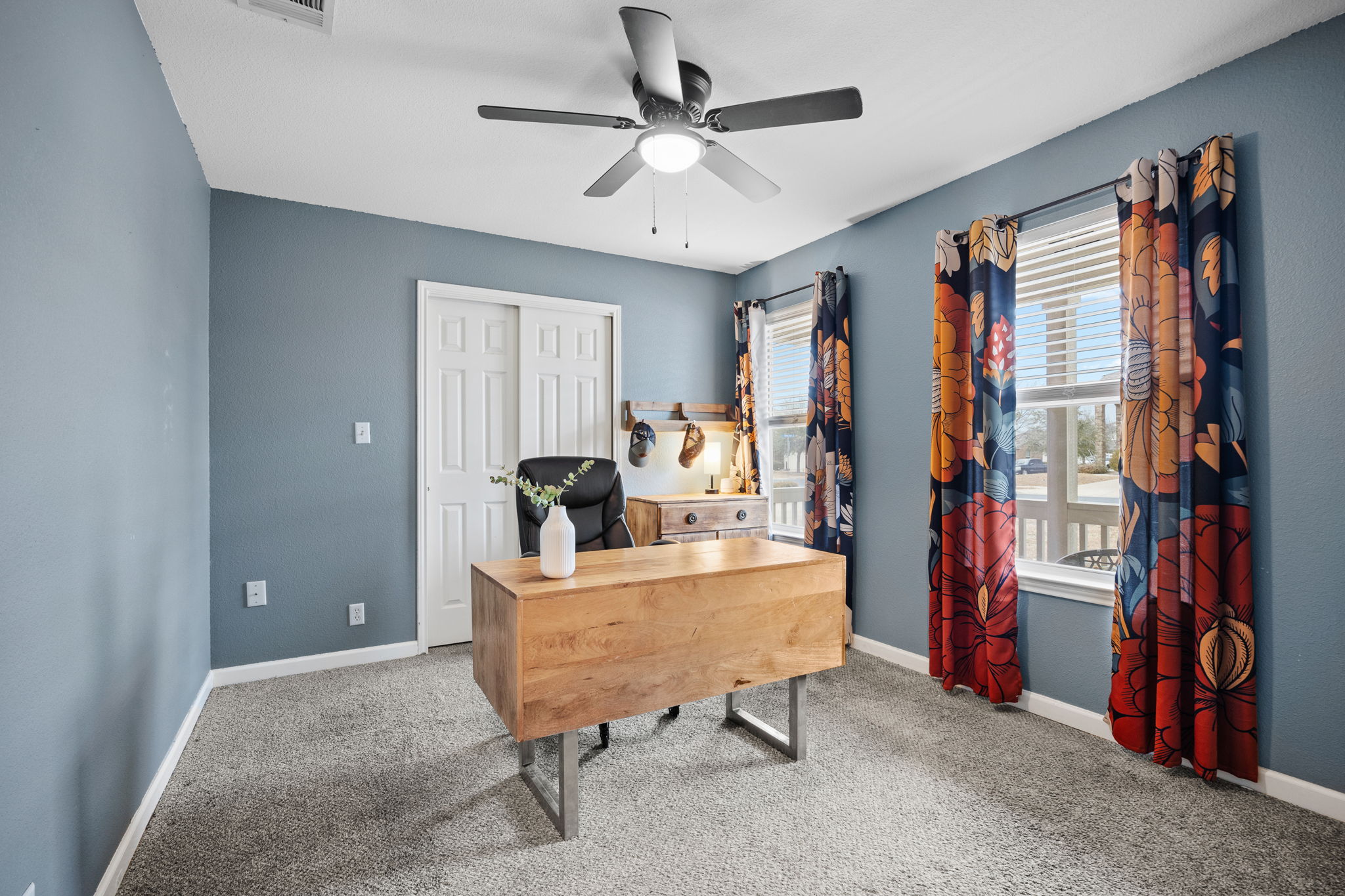 304 Old Peak Road Georgetown, TX 78626 - Photo 5 of 40 Guest Bedroom number one that can also serve as an office