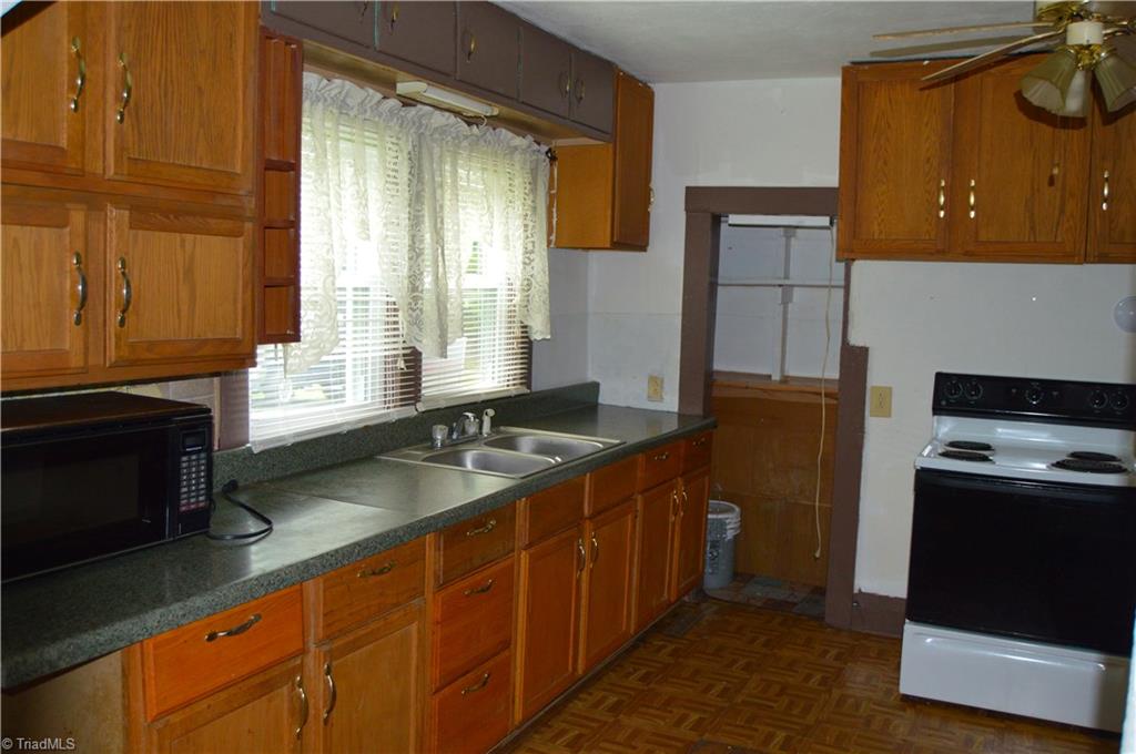 2345 Highway 770 Sandy Ridge, NC 27046 - Photo 16 of 27