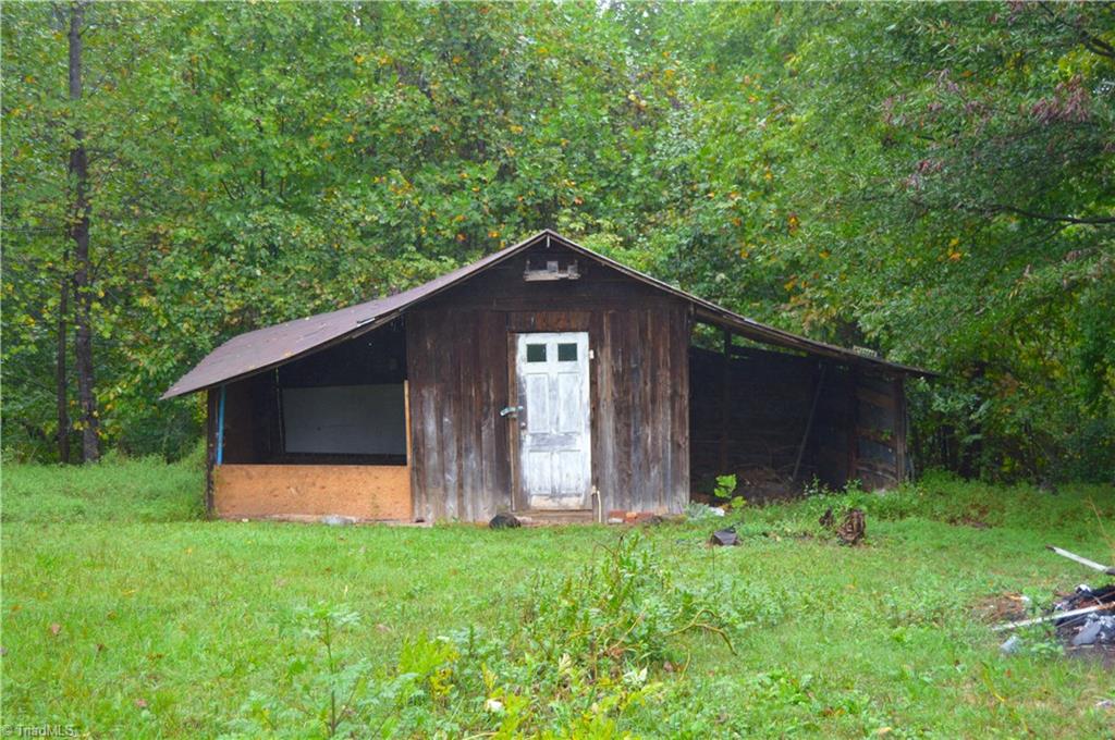 2345 Highway 770 Sandy Ridge, NC 27046 - Photo 7 of 27