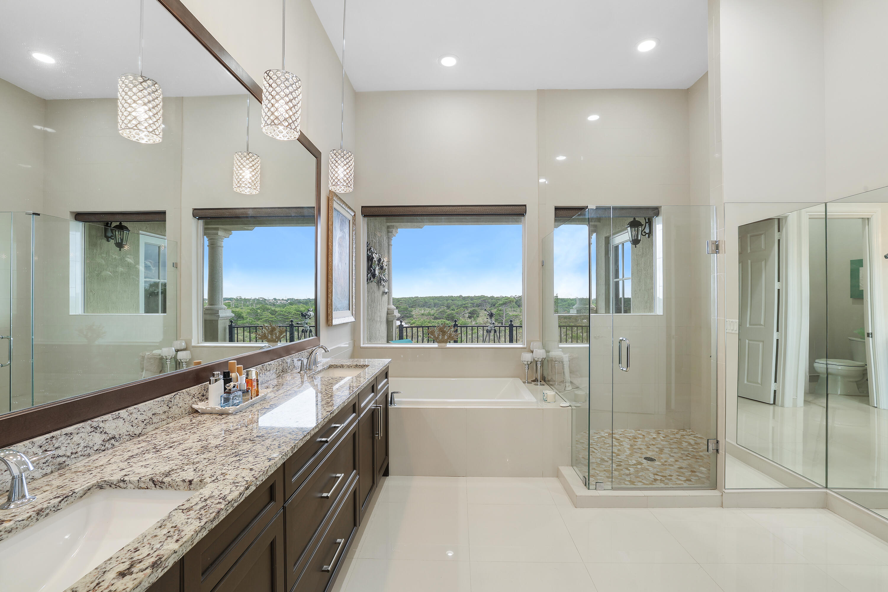 144 Tierra Lane, Unit 13 Jupiter, FL 33477 - Photo 31 of 42 144 Tierra Lane 13 Jupiter Owners Suite